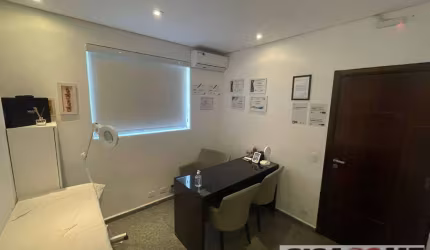 SALA COMERCIAL EM COWORKING NO BROOKLIN, ESPAÇO PARA 5 PESSOAS com 8m2.
