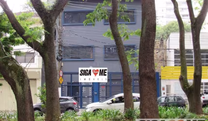 GALPÃO/ DEPÓSITO/ ARMÁZEM 600m² por R$ 4.850.000,00/$ 19.000,00 LOCAÇÃO