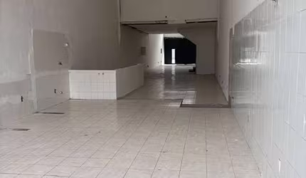 Galpão Comercial Locação, em Bom Retiro com 300m² Venda R$1.500.000,00