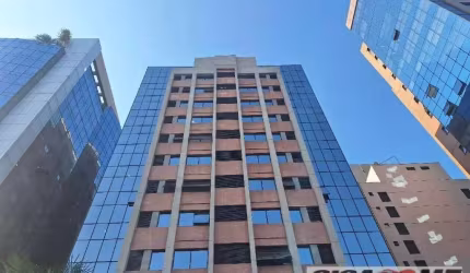 VILA OLIMPIA  LOCAÇÃO CONJUNTO COMERCIAL A.U : 74,36 m²  2 VAGAS $5.200,00
