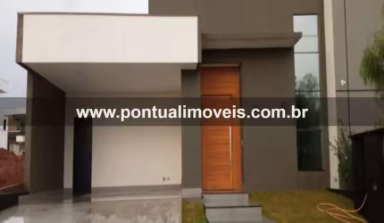 Vende-se ou Aluga-se residencia em condomínio fechado em Marília