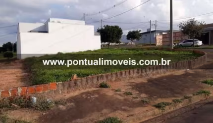 Terreno à Venda Bairro Jardim Florença