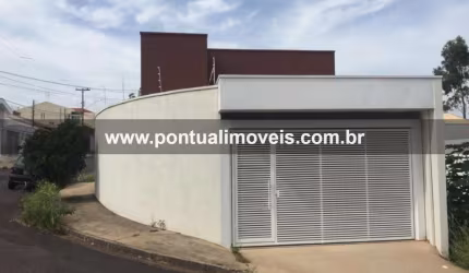 Casa à Venda no Bairro Betel