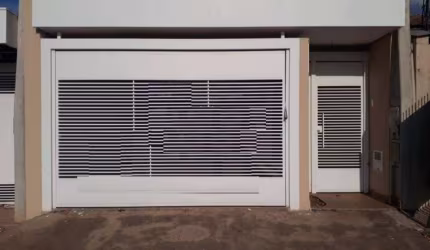 Casa à Venda e Locação no Jardim Esplanada, Marília/SP