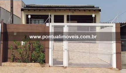 Casa à Venda no Bairro Betel