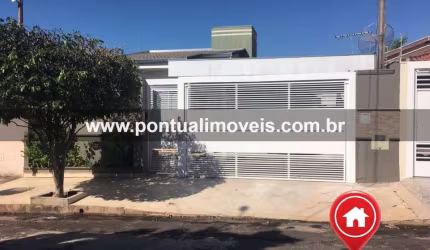 Casa à Venda- Hípica Paulista,Marília/SP