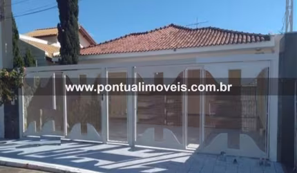 Casa à Venda em Marília próximo ao Shopping