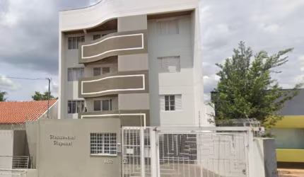 Apartamento para locação em Marília-SP, bairro Marília: 2 quartos, 2 salas, 1 banheiro, 1 vaga, 90m². Venha conferir!