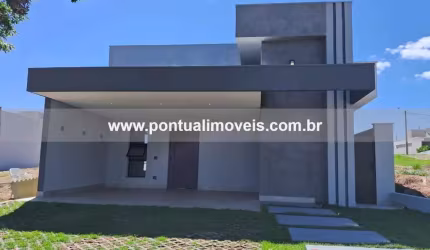 Residência impecável à venda em Marília-SP, no Loteamento Residencial E Comercial Fazenda São Sebastião: 3 quartos, 1 suíte, 1 sala, 3 banheiros, 2 vagas de garagem, 140m².