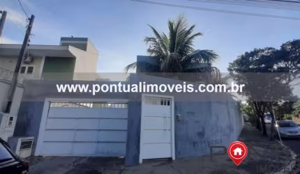 Imperdível oportunidade de adquirir casa com 3 quartos e 3 vagas de garagem em Marília-SP, Parque Residencial Santa Gertrudes!
