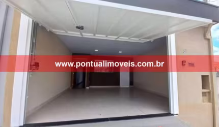 Imperdível oportunidade: Casa à venda em Marília-SP, Jardim Bandeirantes! 2 quartos, 1 sala, 1 banheiro, 2 vagas de garagem.