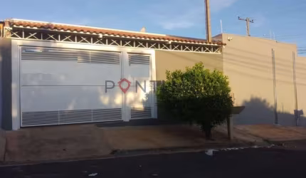 Imperdível oportunidade: Casa à venda em Marília-SP, Jardim Domingos de Léo, 2 quartos, 1 sala, 2 banheiros, 2 vagas, 96m².