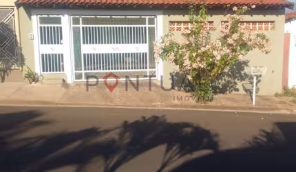 Casa à venda em Marília-SP, Núcleo Habitacional Presidente Jânio da Silva Quadros: 2 quartos, 1 suíte, 1 sala, 2 banheiros, 2 vagas, 140m².