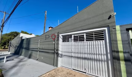 Linda  Casa à venda em Marília na Zona Sul