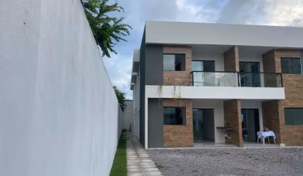EXCELENTE OPORTUNIDADE de casa com 2 quartos em PAU AMARELO