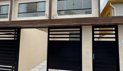 EXCELENTE OPORTUNIDADE de casa TRIPLEX com 2 quartos no  JANGA
