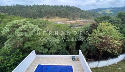 Sobrado a venda no condomínio New Ville