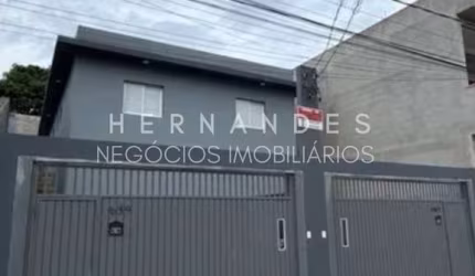 Casa à venda com 2 dormitórios, 1 suíte e 2 vagas em Santana de Parnaíba