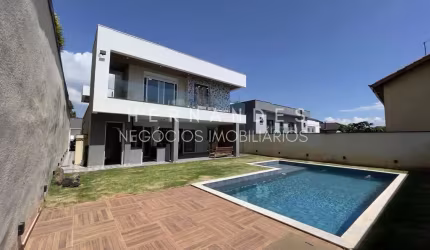 Condomínio Tarumã imóvel com 4suítes com 490m² de terreno, ao lado de alphaville