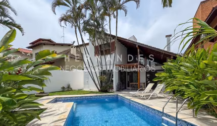 Residencial 6 Alphaville imóvel com  252m² com um lindo acabamento com 4dorm sendo 2suítes
