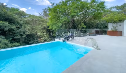Imperdível: Casa em Condomínio de Luxo com 4 quartos, 4 suítes e 440m² na cidade de Santana de Parnaíba-SP, bairro Suru.