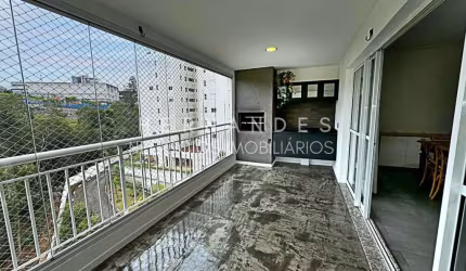 Apartamento à venda no Centro Empresarial Tamboré em Santana de Parnaíba-SP: 3 quartos, 1 suíte, 3 salas, 3 banheiros, 2 vagas, 132m²!