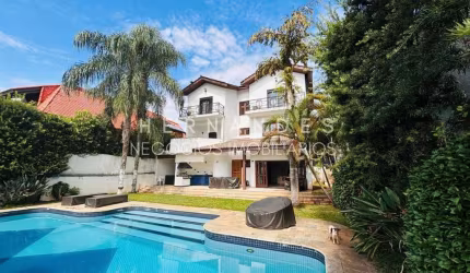 Linda casa para venda ou locação em  Alphaville 1 com 4suítes  sendo 520m²