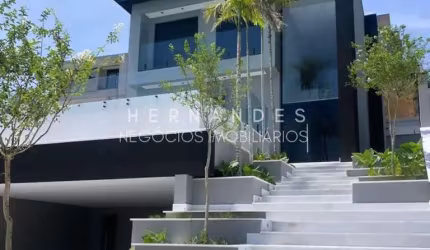 Casa Espetacular à Venda no Residencial Santa Anna com 375m² de terreno sendo 3suítes