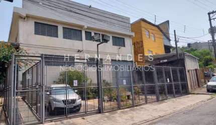 Galpão com 990m² de Terreno e 660m de área construida em Barueri