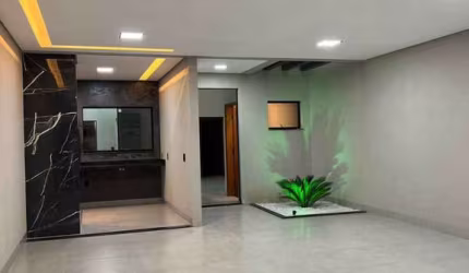 Belíssima Casa a Venda - Recém Construída no Jardim Solange