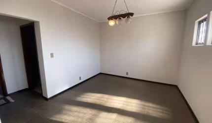 Casa á venda na Vila Souto, Bauru - SP