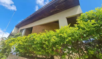 Venda: Excelente casa no Jardim Coralina  Estuda Permuta 50%