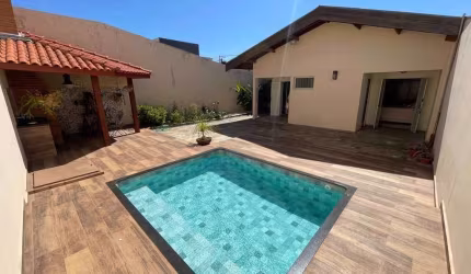Linda casa no Jardim América