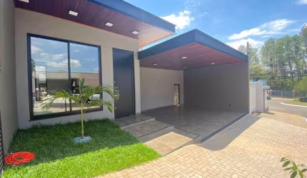 Venda: Excelente casa Condomínio Parque Pontal