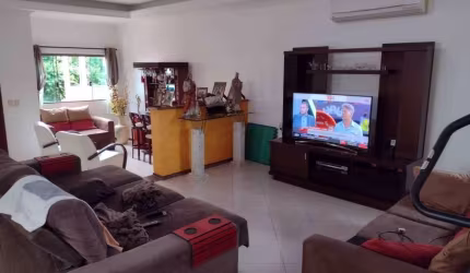 Maravilhosa casa No Condomínio Villaggio I