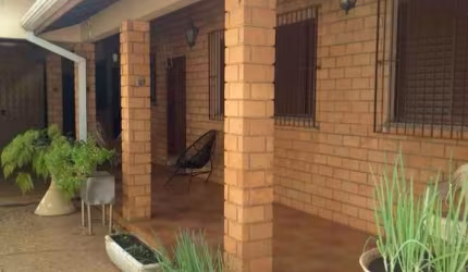 Ampla Casa Próxima do Confiança Max!