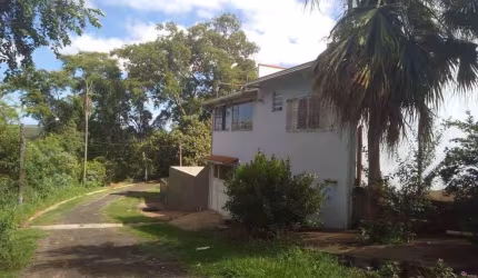 Venda: Rancho no Condomínio Sucuri - Uru-SP