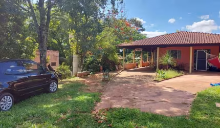 Venda: Excelente chácara perto de Bauru