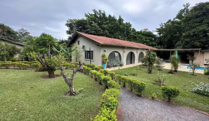 Chácara à Venda – Atrás do Recanto dos Nobres – Conforto, Natureza e Lazer Completo!