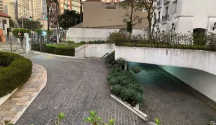 Apartamento na Vila Mariana com 110 metros 3 dormitórios 01 suíte 02 vagas de garagem.
