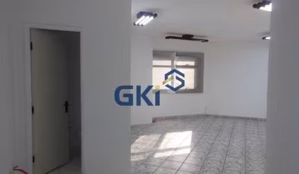 Vila Mariana, metrô Sta. Cruz, conjunto comercial com 1 sala grande, 2 vagas