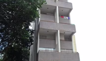 Vila Mariana, próx. Metro, duplex com um dormitório, mobiliado