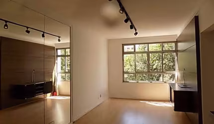 APTO. REFORMADO COM 2 DORMS.+QUARTO DE APOIO,01 VAGA, 69,13 M²,PROX.METRO OSCAR FREIRE