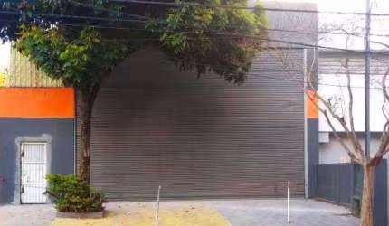 Campo Belo Comercial, 240m², Loja Térreo e Sobreloja, 4 Vagas.