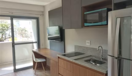 STUDIO MOBILIADO AO LADO DO SHOPPING IBIRAPUERA
