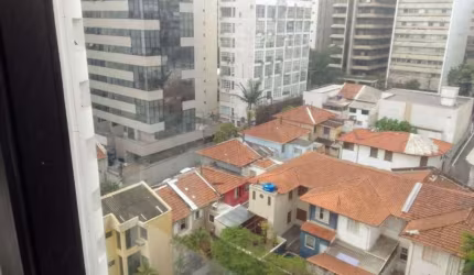 Cj comercial na região da Paulista, com 1 sala, 2 banheiros, ar cond.,1 vaga. Próximo metrô Paulista