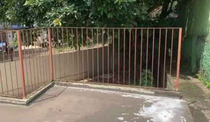Vila Mariana,  casa térrea comercial, reformada, atrás da caixa d´agua,