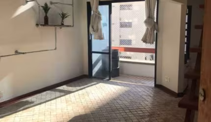 Apartamento duplex para locação - 70m² - 1 suíte - 1 vaga - Moema