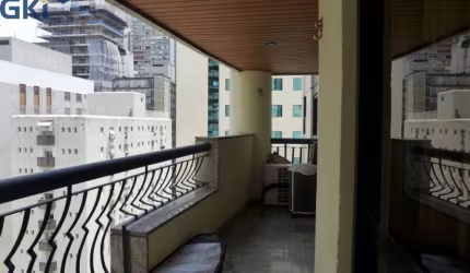 APARTAMENTO REFORMADO COM 156 M², 2 SUÍTES, 3 VAGAS. ALUGÁ-SE  COM A MOBÍLIA