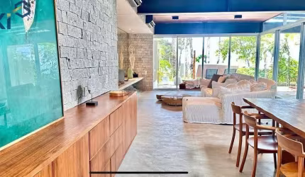 CASA EXUBERANTE DE FRENTE PARA O MAR - CAMBURI